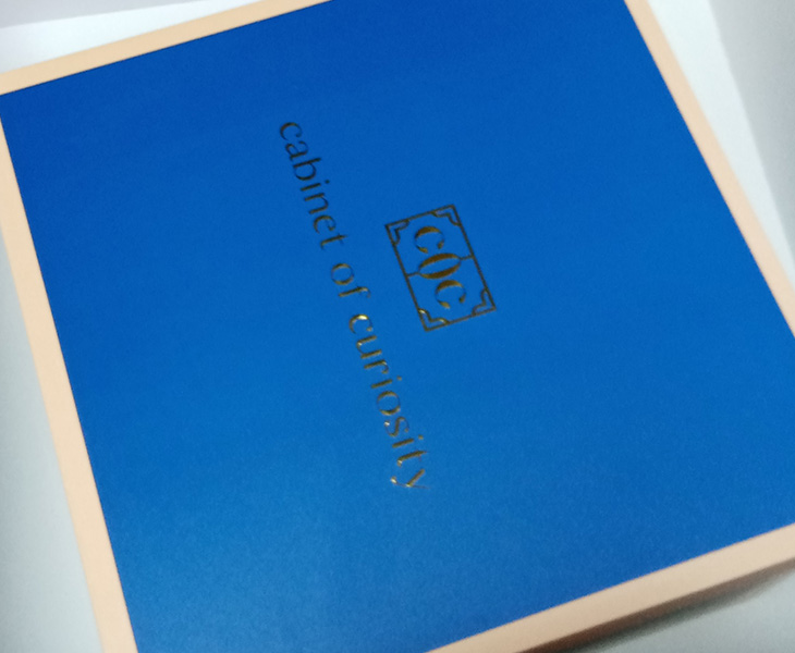 2,Always use pantone colors for big solid areas in printing
