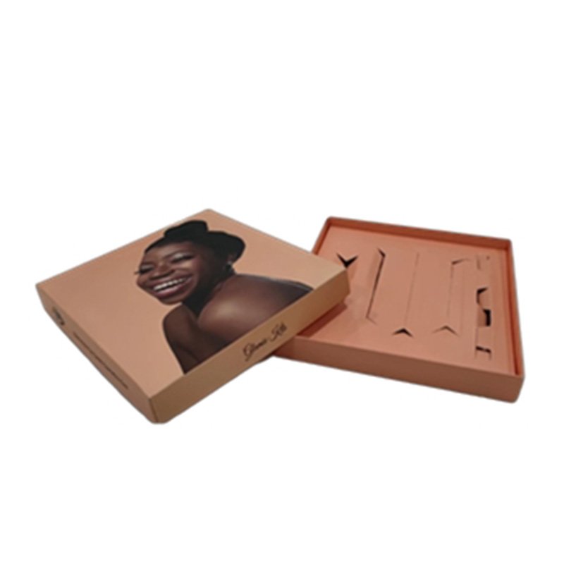Two piece box with insert