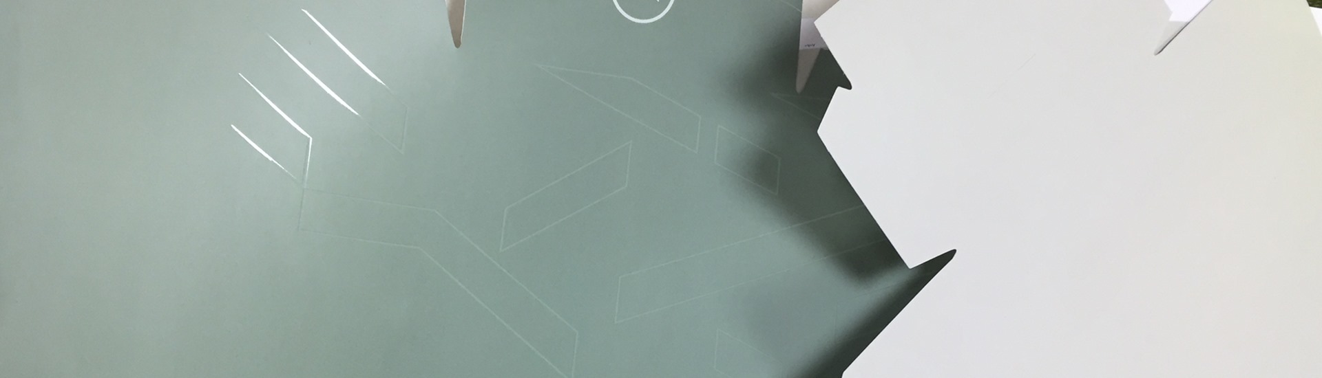 Die cutting sheet with transparent glossy UV coating